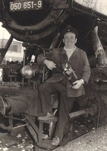 Rangiermeister Philipp Mitsch mit Dampf-Lok Rangiermeister Philipp Mitsch mit Dampf-Lok