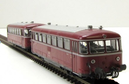 der Schienenbus der Schienenbus